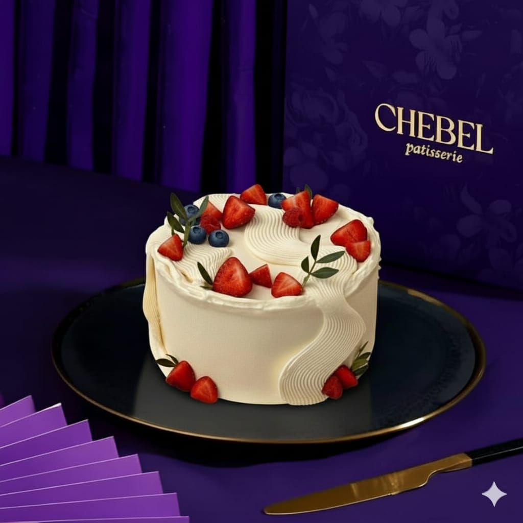 Vanilla Chantilly with Berries