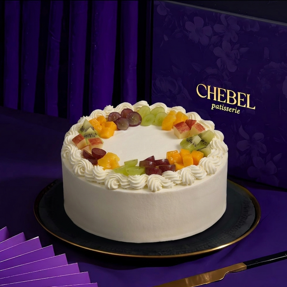Fresh Fruit Betty Cake