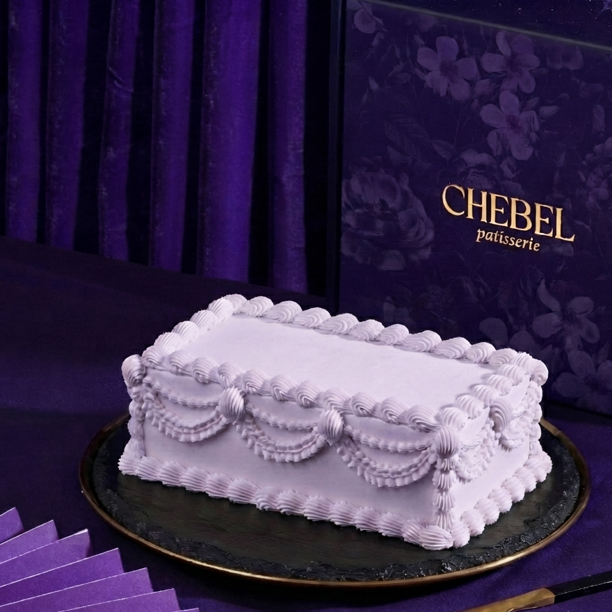 The Tablescape Cake