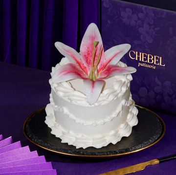 Lily Cake