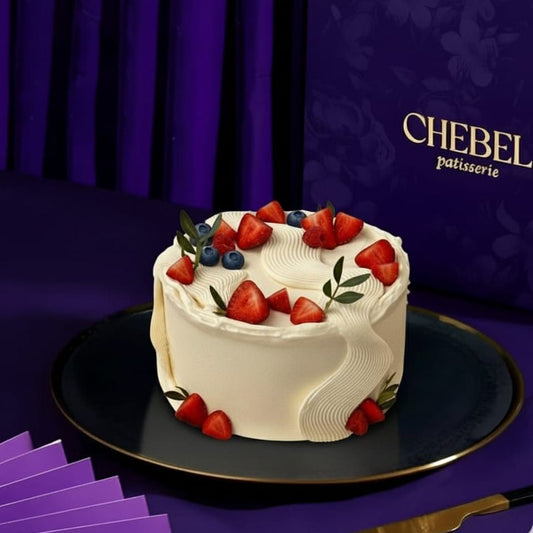 Vanilla Chantilly with Berries