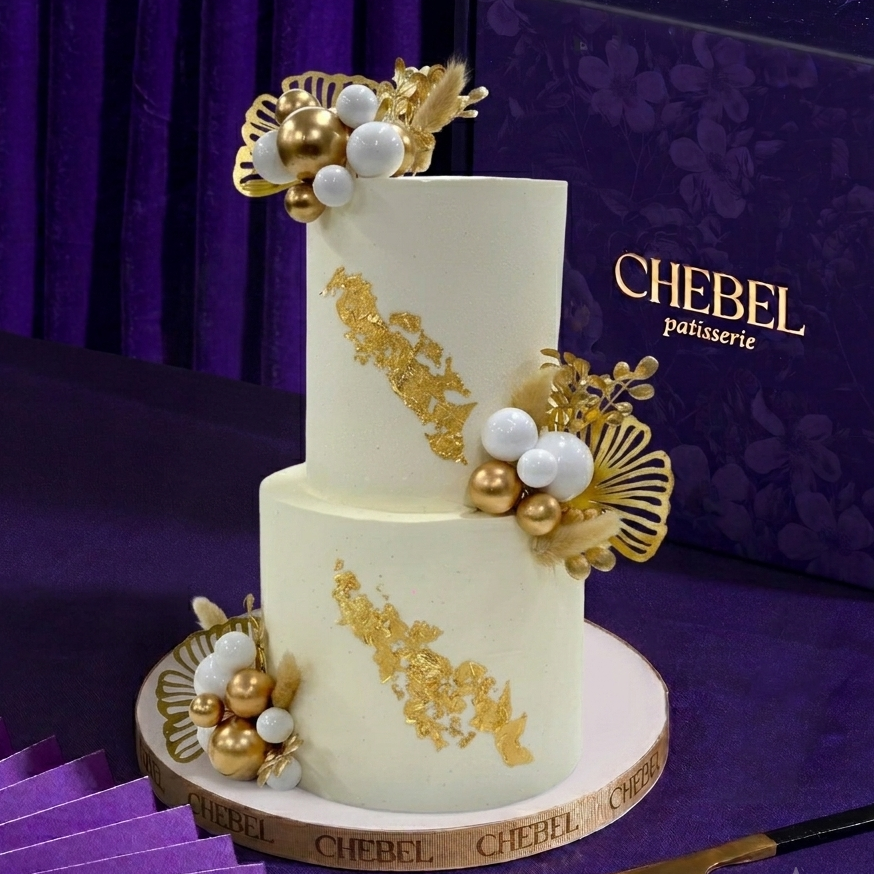 Gold Fan and Pearl Two Tier Cake