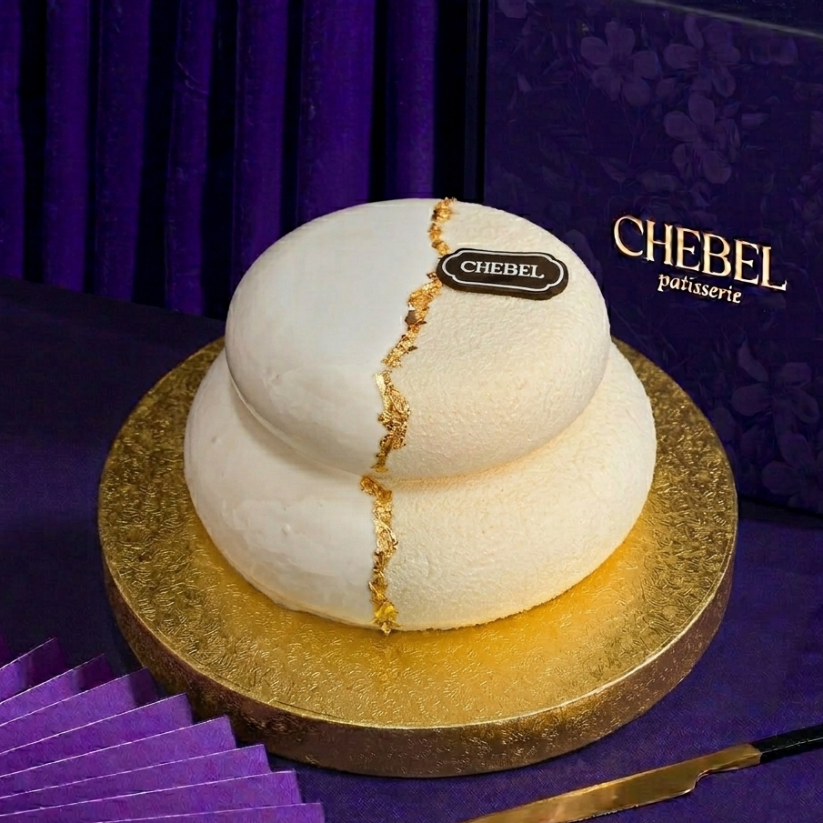 Minimalist White and Gold Cake